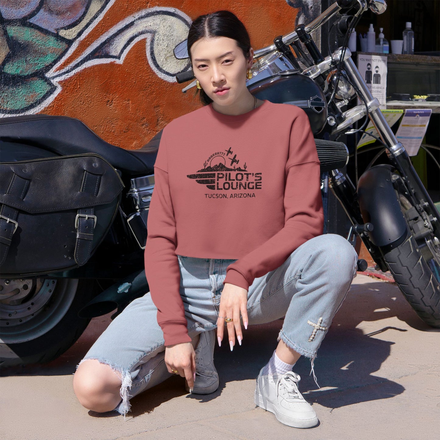 Pilot's Lounge Women's Cropped Sweatshirt
